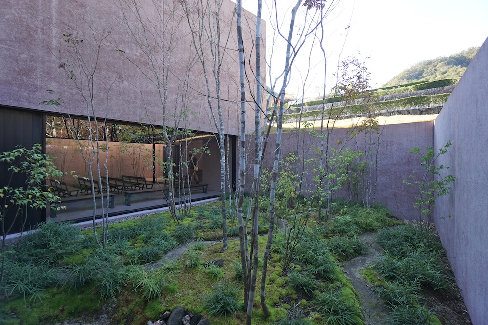 猪名川霊園,建築探訪,設計事務所,建築家,高級注文住宅設計